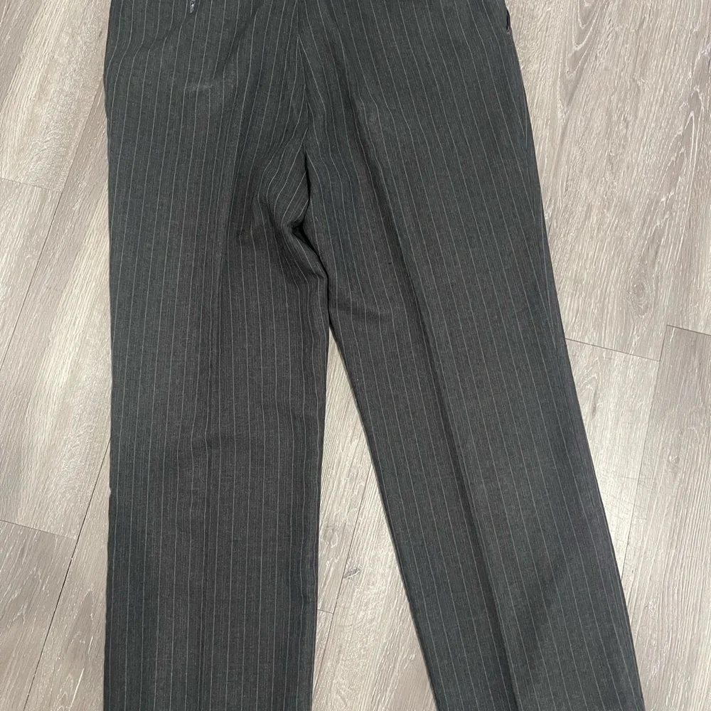 MN6 Men's Gray Pinstripe Dress Pants - Picture 2 of 5
